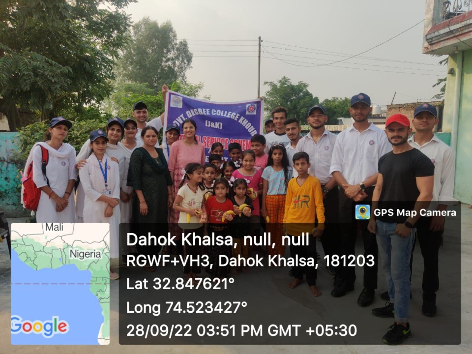 NSS volunteers of GDC Khour visited Anganwadi Centre at Nai Basti, Khour 